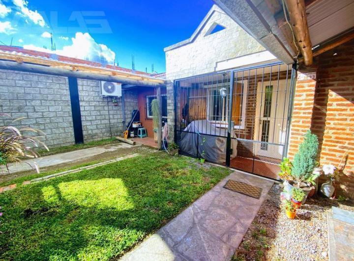 Casa · 150m² · 4 Ambientes · 2 Cocheras