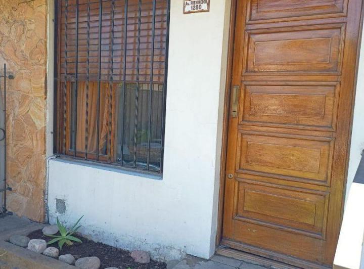 Casa · 40m² · 2 Ambientes · 1 Cochera