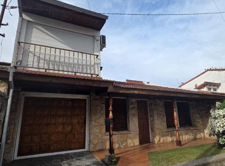 Casa · 150m² · 4 Ambientes