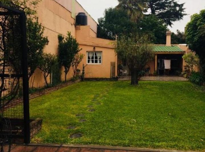 Casa · 1 Cochera