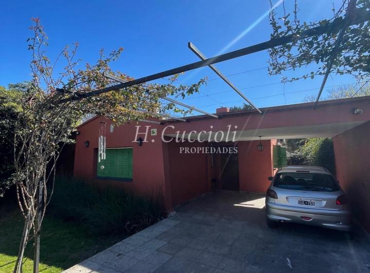 Casa · 120m² · 5 Ambientes · 2 Cocheras