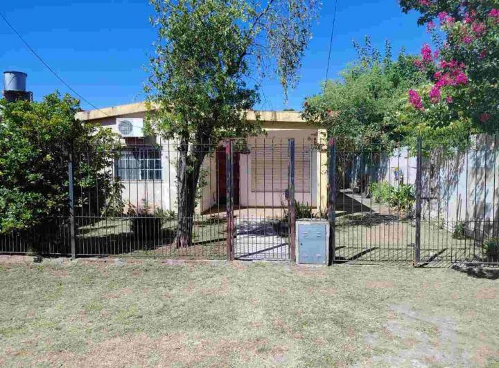 Casa · 122m² · 5 Ambientes · 1 Cochera