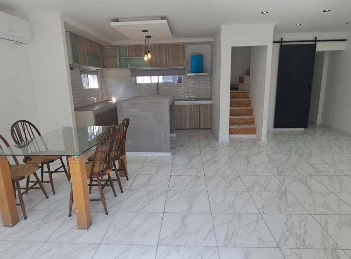 Casa · 119m² · 4 Ambientes · 1 Cochera