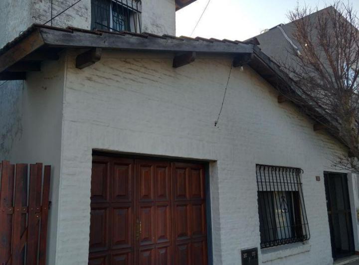 Casa · 120m² · 4 Ambientes · 1 Cochera