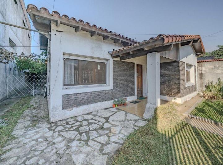 Casa · 89m² · 3 Ambientes · 1 Cochera