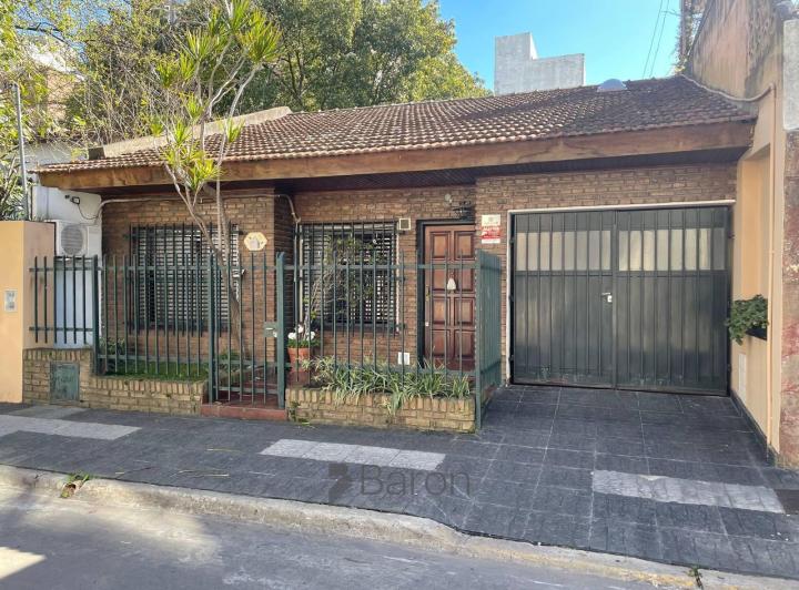 Casa · 112m² · 4 Ambientes · 1 Cochera