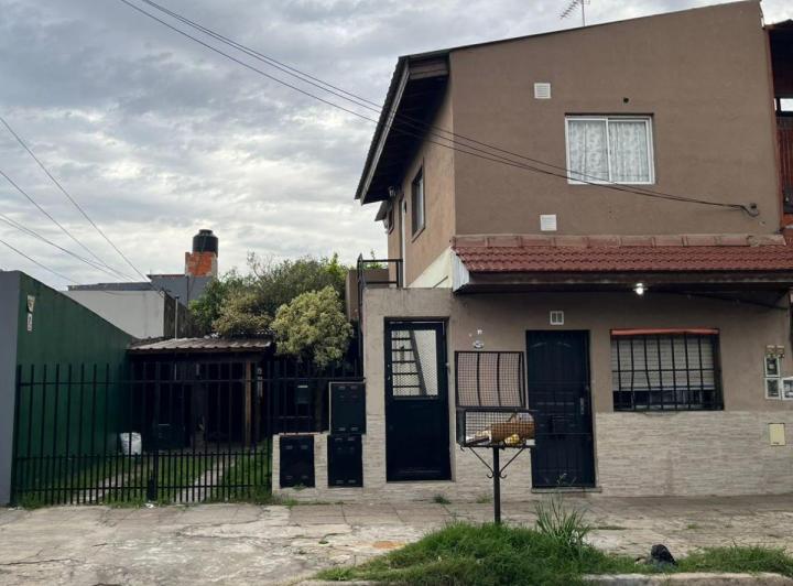Casa · 161m² · 7 Ambientes · 1 Cochera