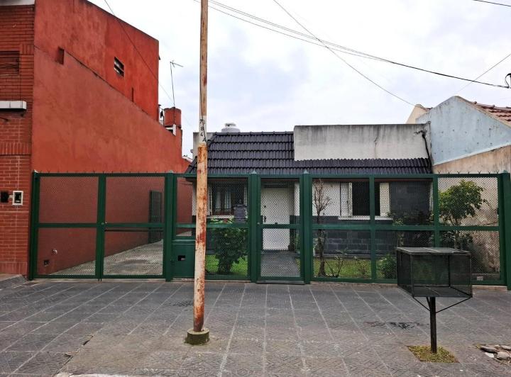 Casa · 140m² · 2 Ambientes