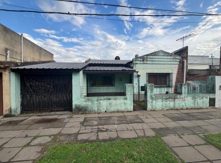 Casa · 90m² · 3 Ambientes · 1 Cochera