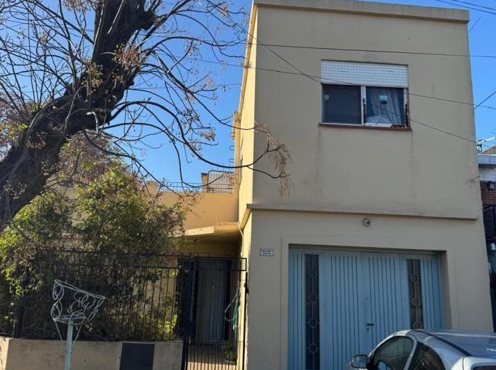 Casa · 169m² · 5 Ambientes · 1 Cochera