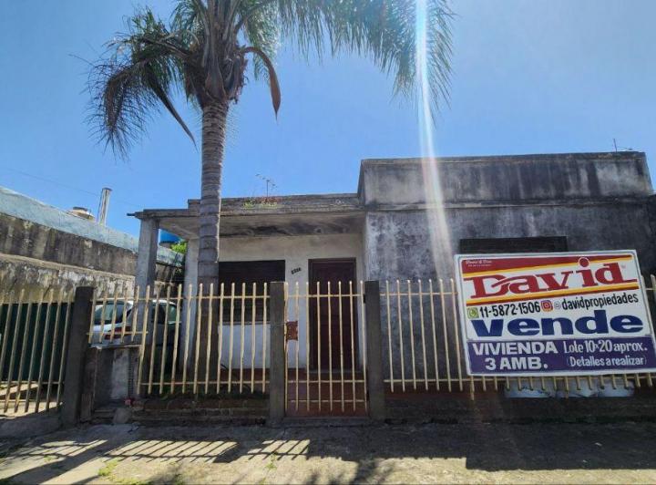 Casa · 80m² · 3 Ambientes · 1 Cochera