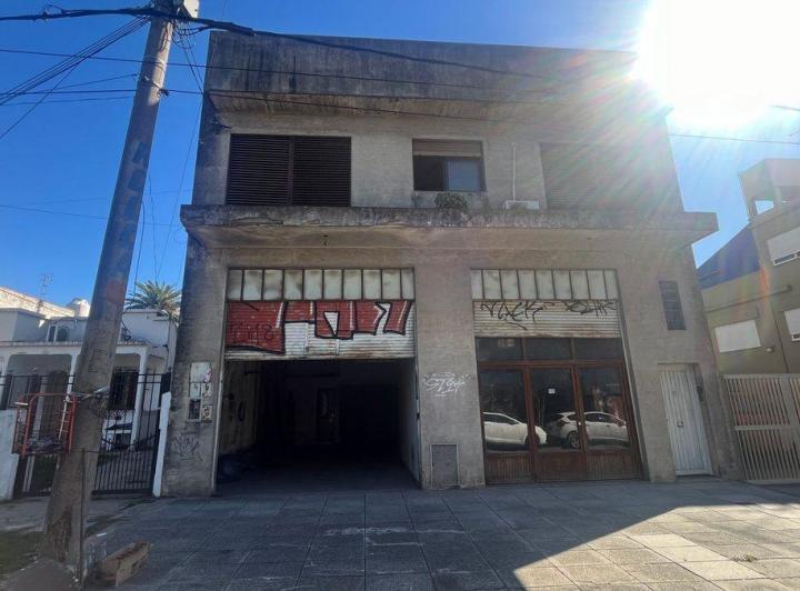 Casa · 323m² · 4 Ambientes