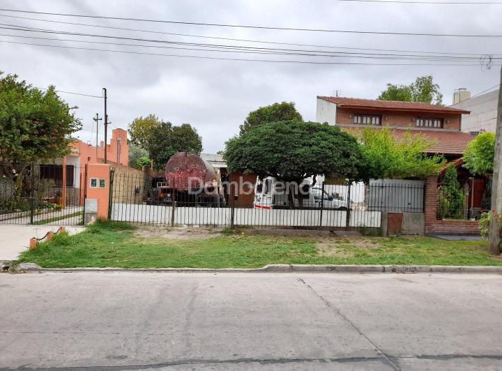 Casa · 280m² · 4 Ambientes