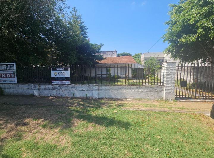 Casa · 115m² · 3 Ambientes · 1 Cochera