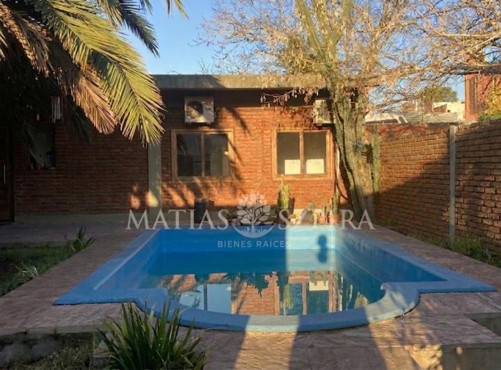 Casa · 177m² · 6 Ambientes · 1 Cochera
