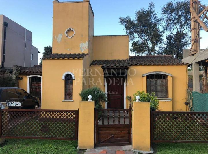 Casa · 80m² · 3 Ambientes · 1 Cochera
