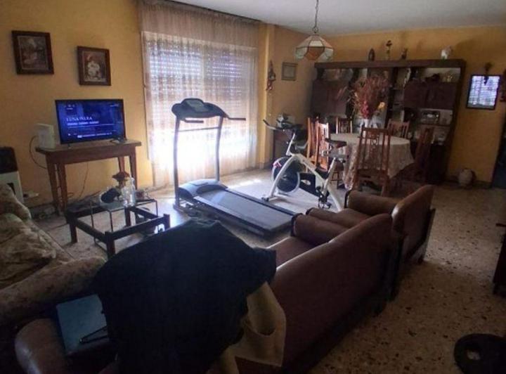 Casa · 151m² · 2 Ambientes · 1 Cochera