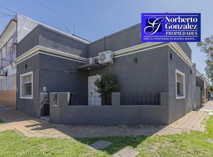 Casa · 121m² · 3 Ambientes · 2 Cocheras