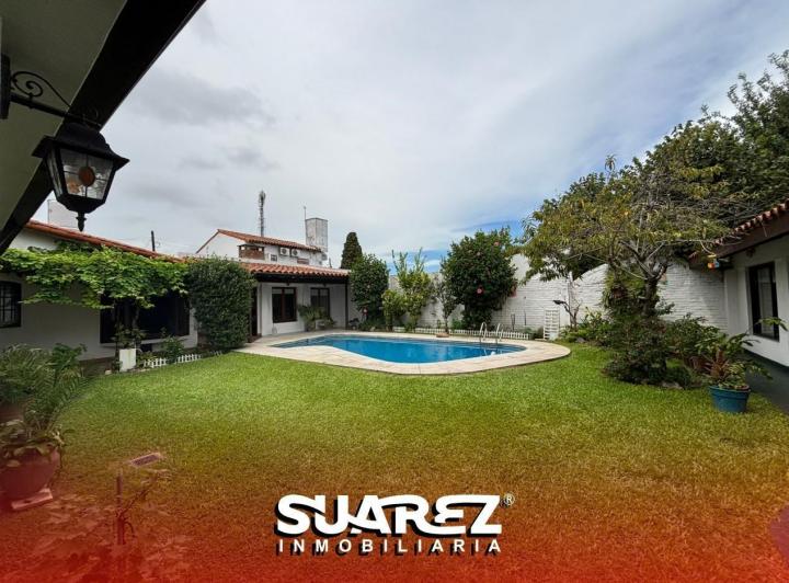 Casa · 390m² · 5 Ambientes · 3 Cocheras
