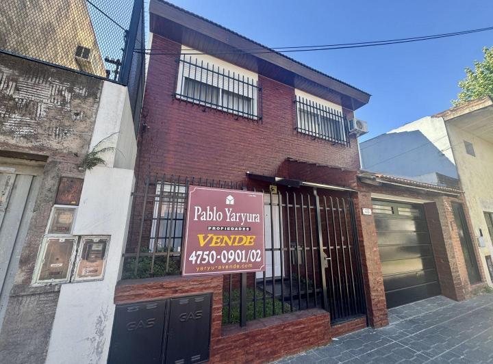 Casa · 155m² · 5 Ambientes · 2 Cocheras