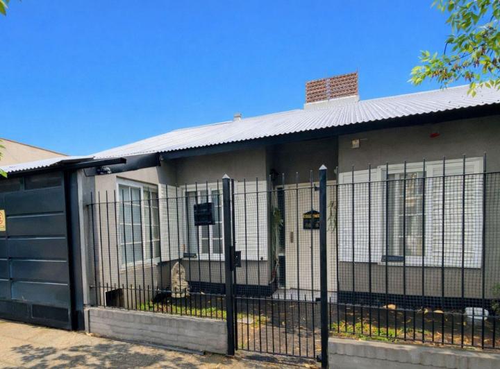 Casa · 175m² · 5 Ambientes · 1 Cochera
