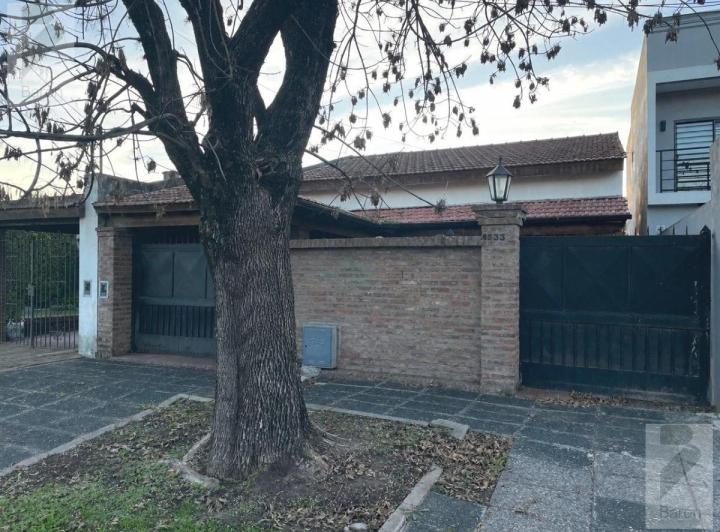 Casa · 80m² · 3 Ambientes · 1 Cochera