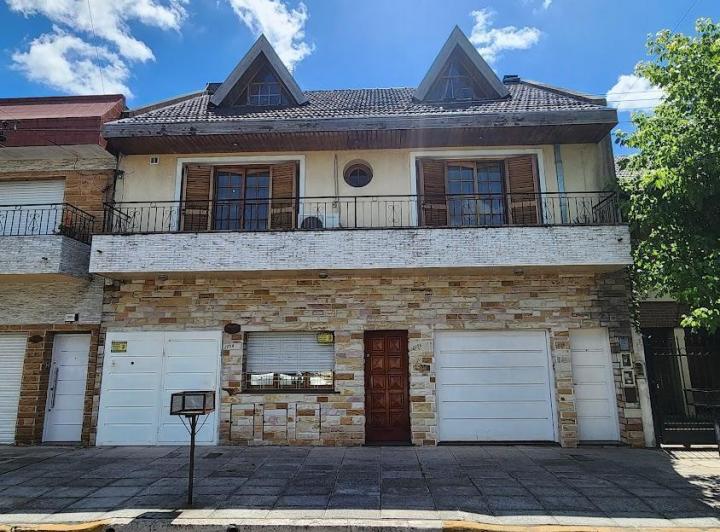 Departamento · 158m² · 4 Ambientes · 1 Cochera