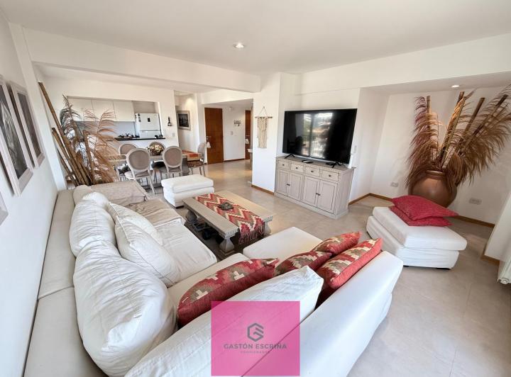 Departamento · 130m² · 4 Ambientes · 2 Cocheras