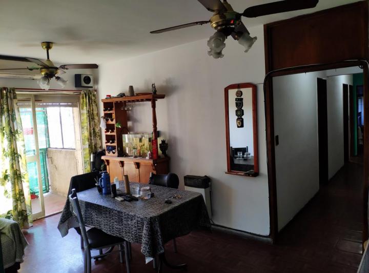 Departamento · 77m² · 4 Ambientes · 1 Cochera