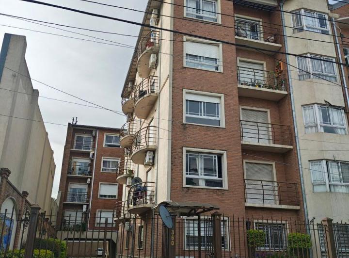 Departamento · 79m² · 3 Ambientes · 1 Cochera
