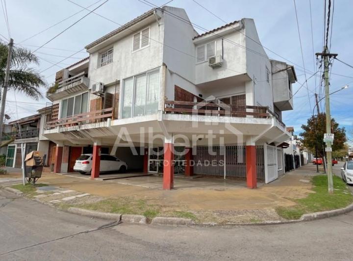 Departamento · 48m² · 3 Ambientes · 1 Cochera