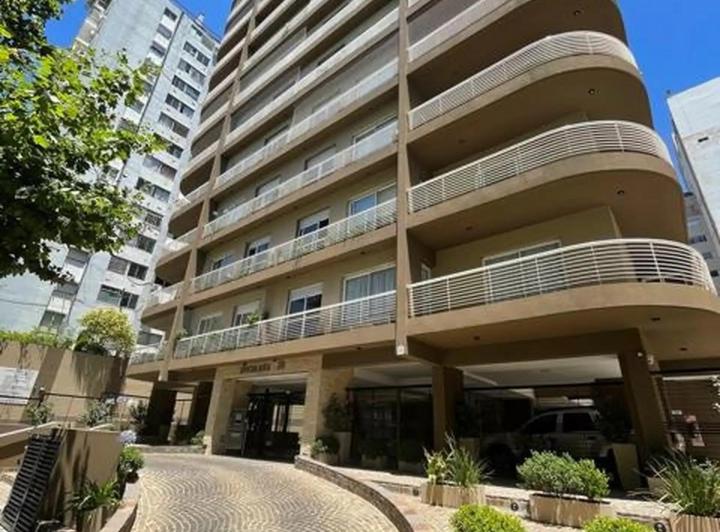 Departamento · 60m² · 2 Ambientes · 1 Cochera