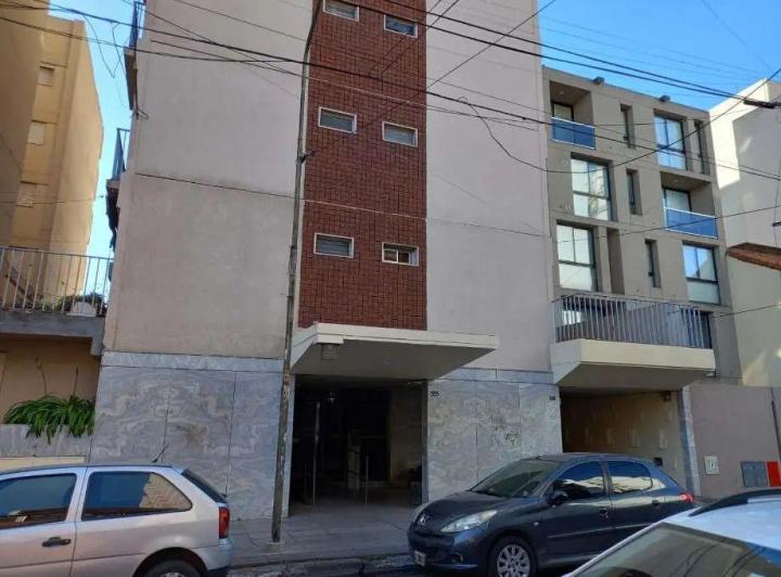 Departamento · 60m² · 3 Ambientes · 1 Cochera
