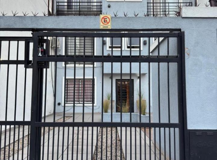 Departamento · 70m² · 3 Ambientes · 1 Cochera