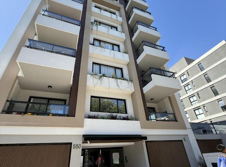 Departamento · 65m² · 2 Ambientes · 1 Cochera