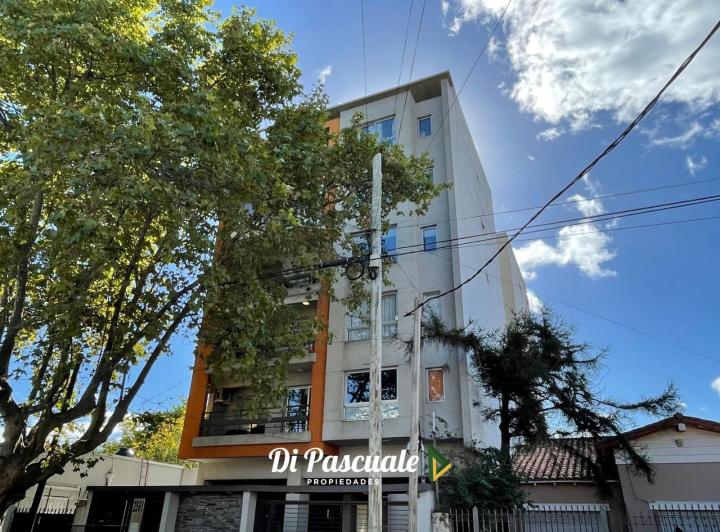 Departamento · 43m² · 2 Ambientes · 1 Cochera
