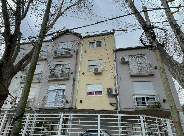 Departamento · 40m² · 2 Ambientes · 1 Cochera
