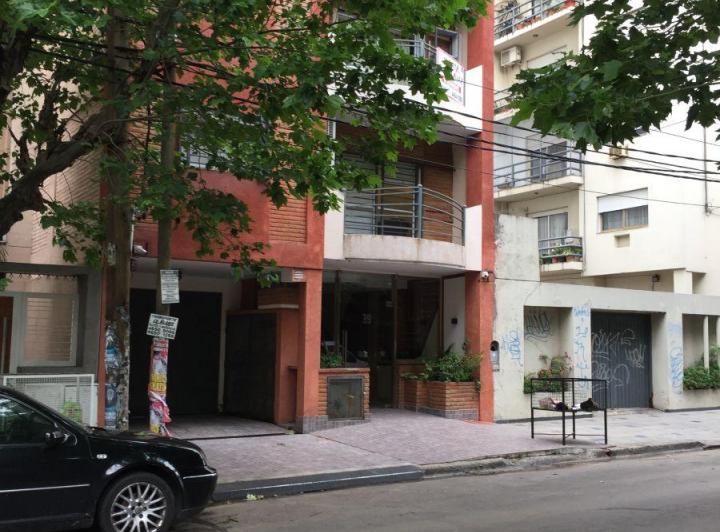 Departamento · 50m² · 2 Ambientes · 1 Cochera