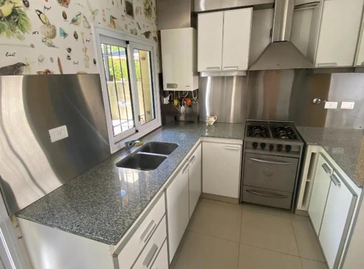 Departamento · 90m² · 3 Ambientes · 1 Cochera