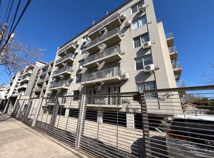Departamento · 42m² · 2 Ambientes · 1 Cochera