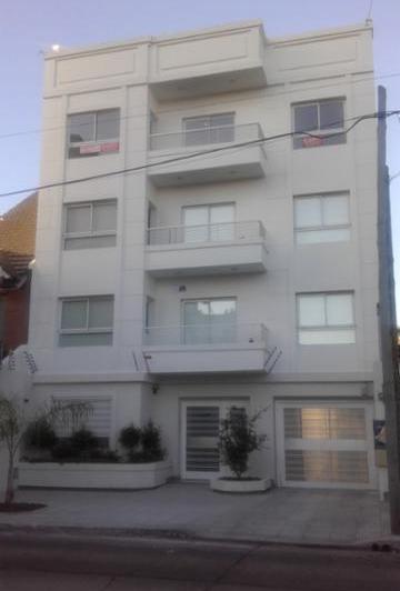 Departamento · 75m² · 3 Ambientes · 2 Cocheras