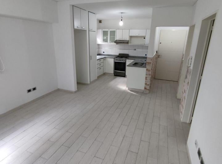 Departamento · 43m² · 2 Ambientes · 1 Cochera