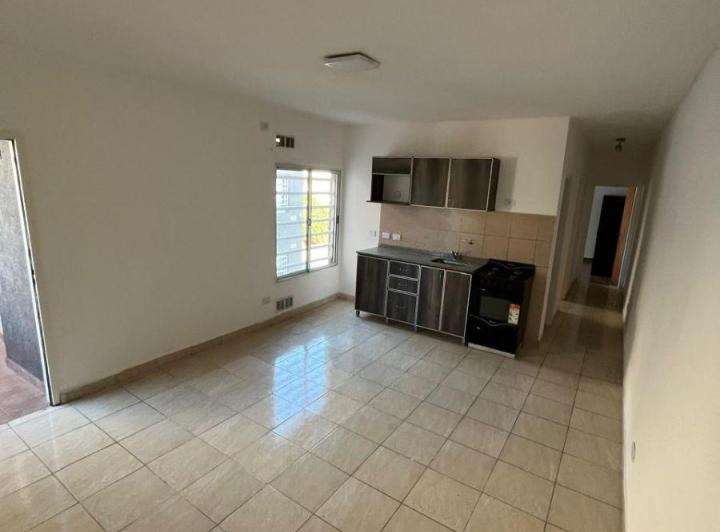 Departamento · 50m² · 3 Ambientes · 1 Cochera