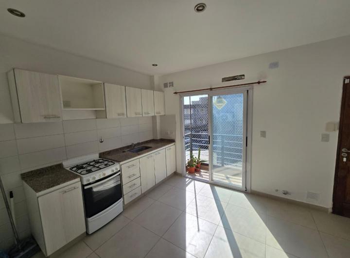 Departamento · 45m² · 2 Ambientes · 1 Cochera