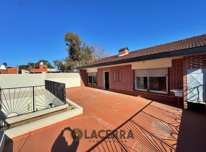Departamento · 72m² · 2 Ambientes · 1 Cochera