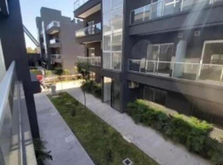 Departamento · 60m² · 2 Ambientes · 1 Cochera