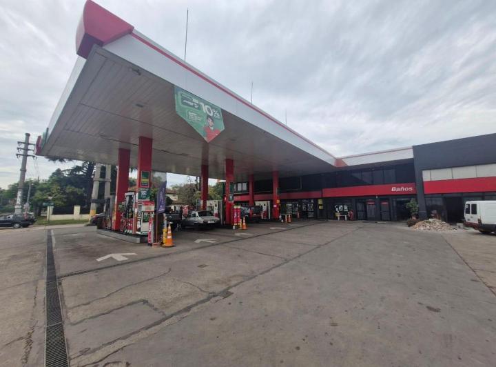 Local comercial · 857m² · 1 Ambiente
