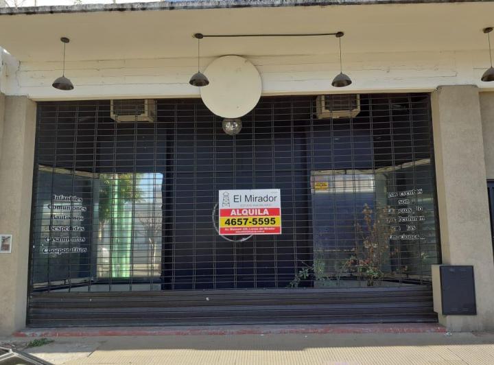 Local comercial · 255m²