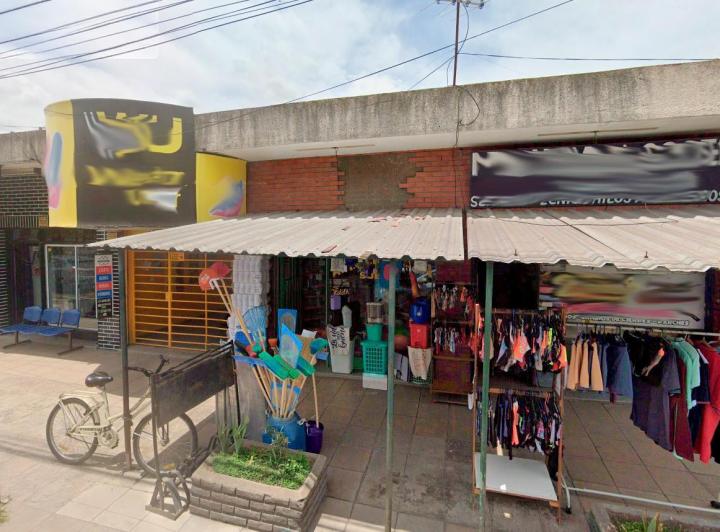 Local comercial · 100m² · 3 Ambientes