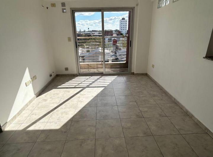 Departamento · 38m² · 2 Ambientes · 1 Cochera